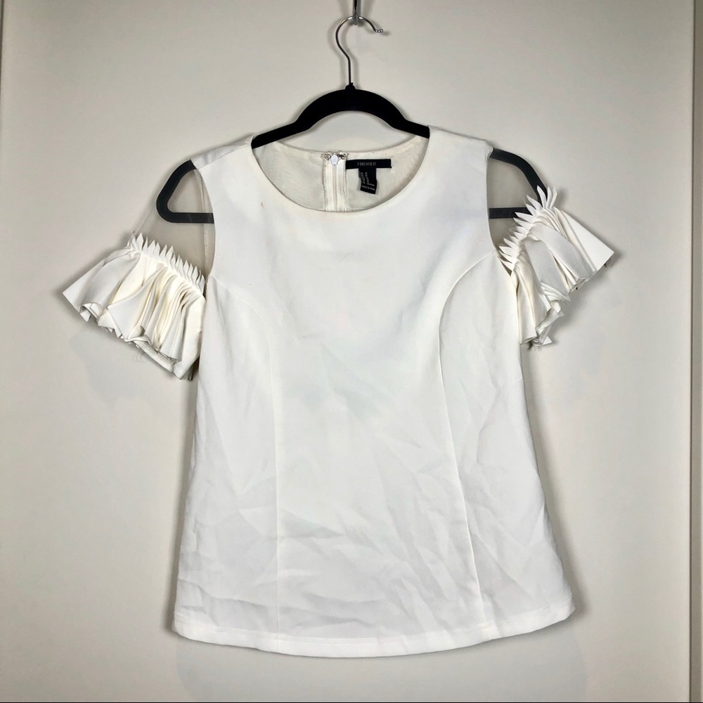 Mesh and Pleated Sleeve Top
